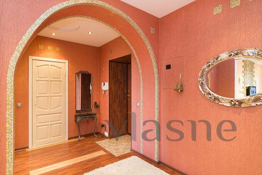 Serviced apartment Business Class, Yekaterinburg - apartment by the day