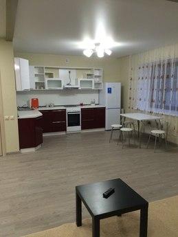 The apartment is in a new building, Tyumen - apartment by the day