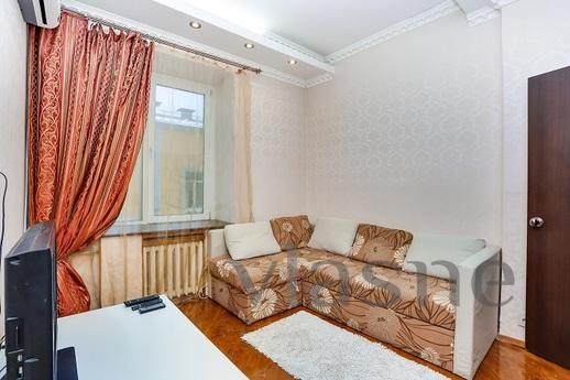 Krestovozdvizhensky per, 4, Moscow - apartment by the day