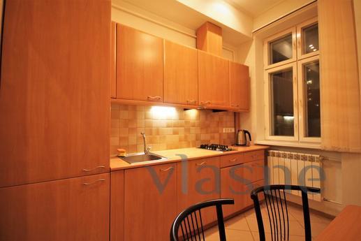 Novinsky Boulevard 12, Moscow - apartment by the day