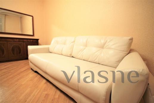 Novinsky Boulevard 12, Moscow - apartment by the day