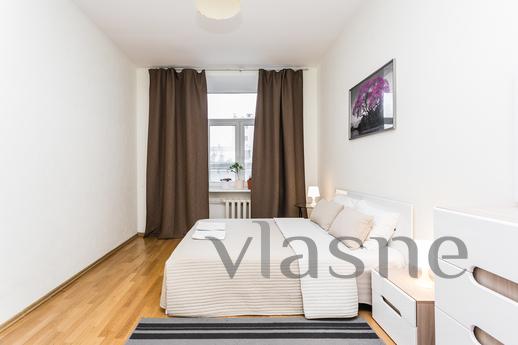 Daily Smolenskaya Sq. 13/21, Moscow - apartment by the day
