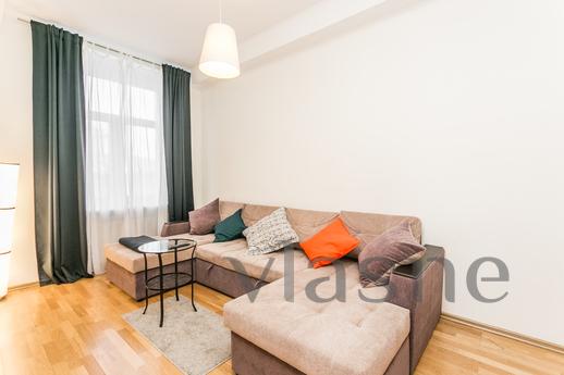 Daily Smolenskaya Sq. 13/21, Moscow - apartment by the day