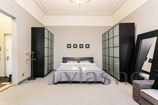 Daily Novinsky Boulevard 13, Moscow - apartment by the day