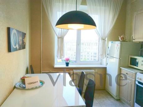 Daily Smolenskaya street 6, Moscow - apartment by the day