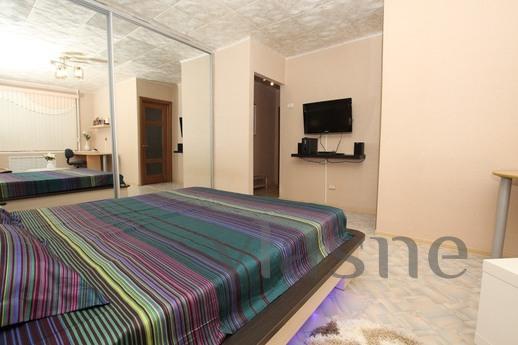 Daily rent apartment from proprietress, Yekaterinburg - apartment by the day