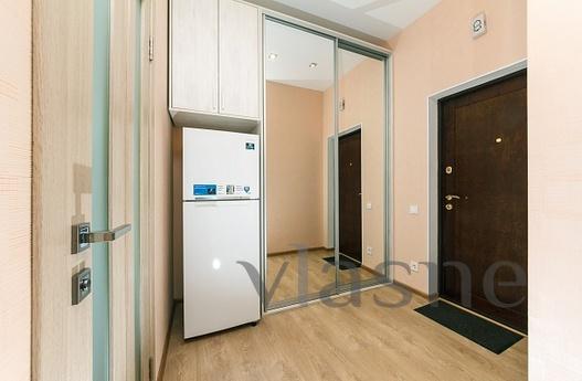 Rent apartment, proprietress, Yekaterinburg - apartment by the day
