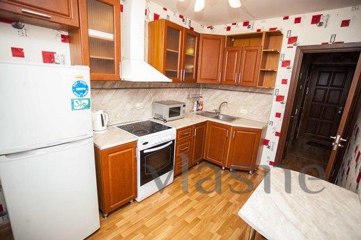 1 Bedroom clean apartment, Tyumen - apartment by the day