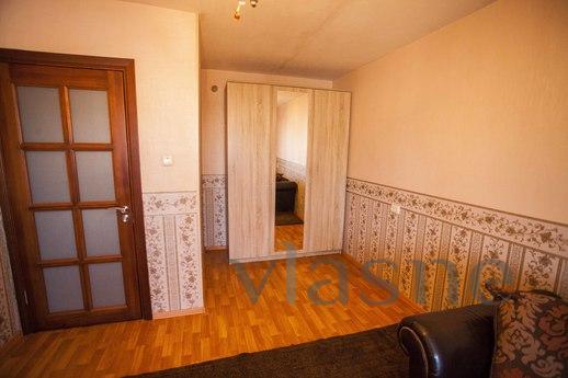 1 Bedroom clean apartment, Tyumen - apartment by the day