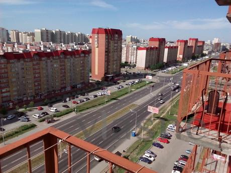 1 Bedroom bright apartment Economy, Tyumen - apartment by the day