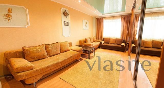 One-room studio in the center, Tyumen - apartment by the day