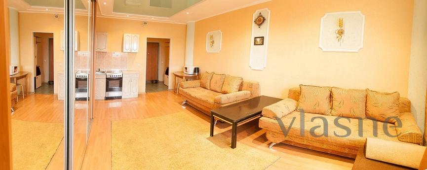 One-room studio in the center, Tyumen - apartment by the day