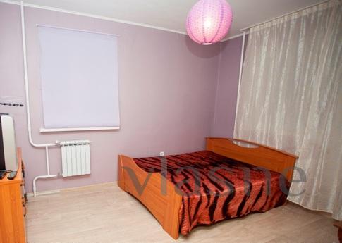 One bedroom apartment in the center, Tyumen - apartment by the day