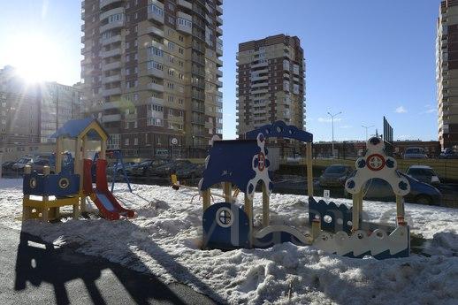 One bedroom apartment in the center, Tyumen - apartment by the day