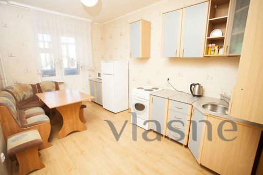 Bedroom bright new apartment, Tyumen - apartment by the day