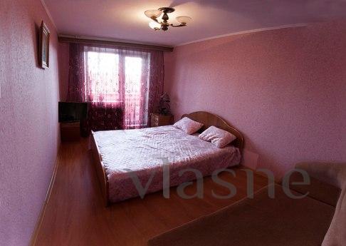 Bedroom cozy apartment, Tyumen - apartment by the day