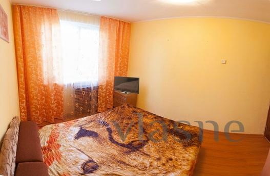 Bedroom cozy apartment, Tyumen - apartment by the day