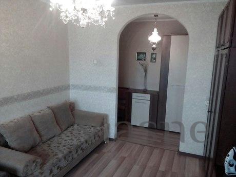Bedroom cozy apartment, Tyumen - apartment by the day