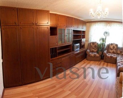 Bedroom cozy apartment, Tyumen - apartment by the day