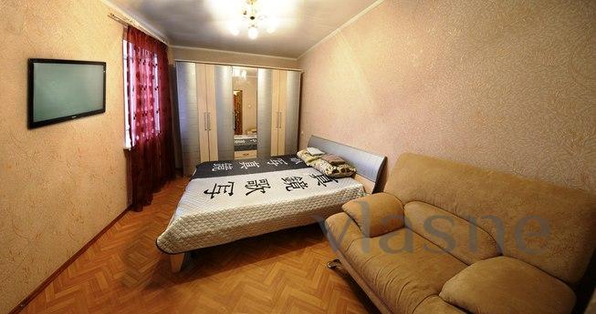 90m2 two balconies. Convenient departure. The house is locat