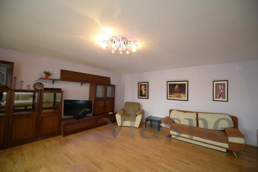 Four large apartment, Tyumen - apartment by the day
