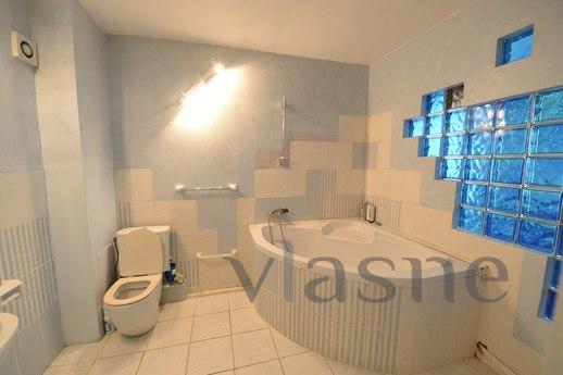 Four large apartment, Tyumen - apartment by the day