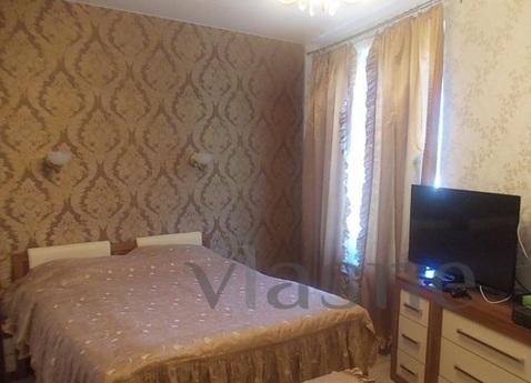 Wonderful apartment located in the metro. Nearby you can fin