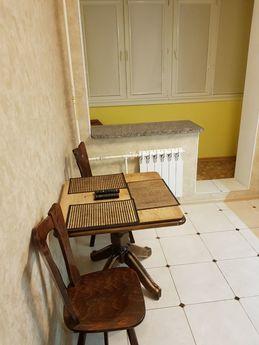 Apartment Suite on Academician Yangel St, Moscow - apartment by the day
