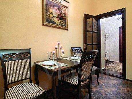 Luxury Apartment for Rent, Yekaterinburg - apartment by the day