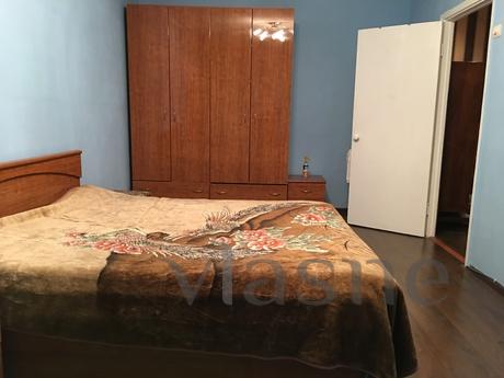 Comfortable apartment in the metro, Moscow - apartment by the day