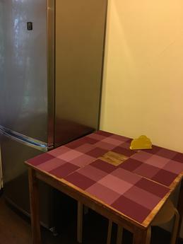 Comfortable apartment in the metro, Moscow - apartment by the day