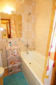 Apartment in 5 minutes from the metro, Moscow - apartment by the day
