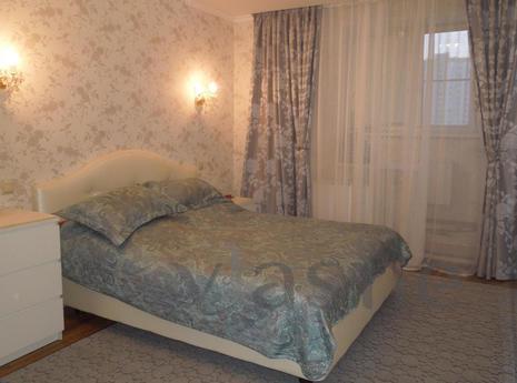 Rent apartment for comfortable living near the metro, with a