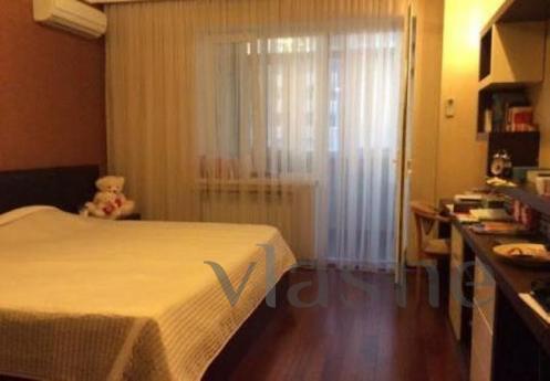 Rent a cozy apartment near the metro, with a good renovated 