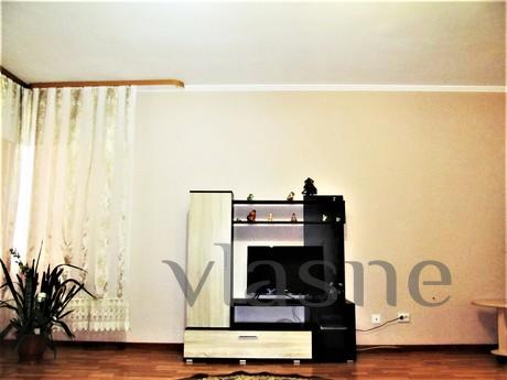 Apartment for rent, Verkhnyaya Pyshma - apartment by the day