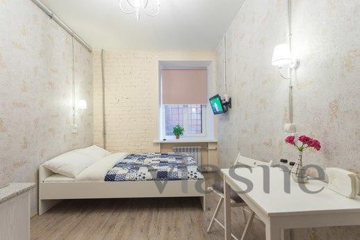 The Residence on Borovaya is located in the center of St. Pe