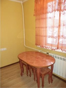 1 bedroom apartment on the Embankment, Nizhnevartovsk - apartment by the day