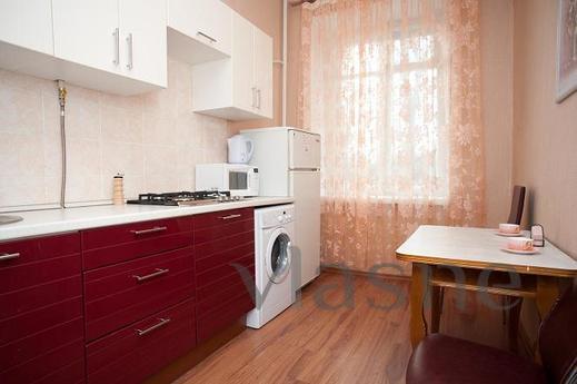 The apartment on the night m. Kiev, Moscow - apartment by the day