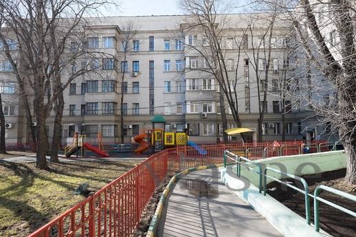 The apartment on the night m. Kiev, Moscow - apartment by the day