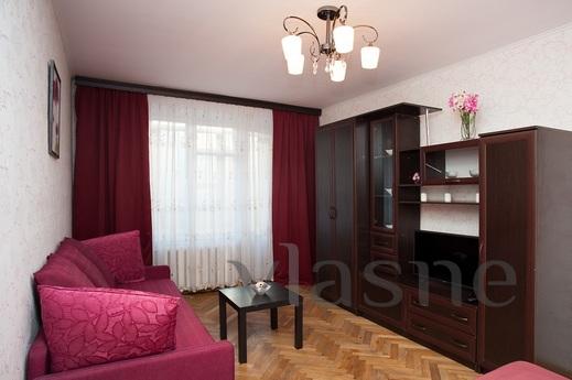 The apartment on the night m. St. 1905, Moscow - apartment by the day