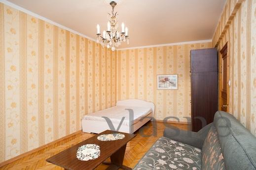 Apartment for rent on Krasnopresnenskaya, Moscow - apartment by the day
