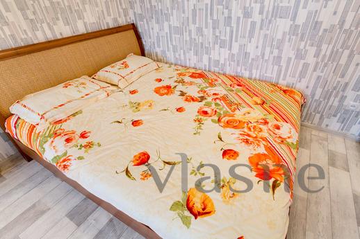 1 bedroom apartment near the metro, Moscow - apartment by the day