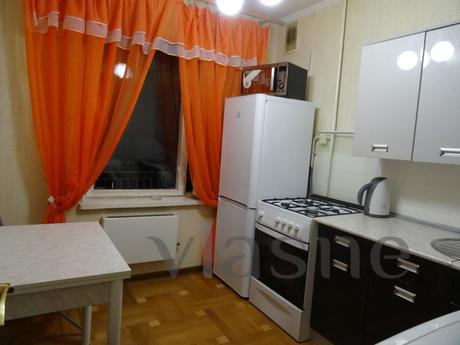 1 bedroom apartment for rent, Moscow - apartment by the day