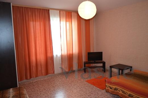 A cozy clean apartment, Irkutsk - apartment by the day