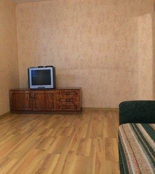 2 bedroom apartment for rent, Irkutsk - apartment by the day