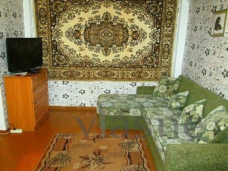 1 bedroom apartment for rent, Irkutsk - apartment by the day