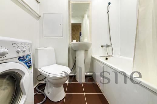 Cozy apartment near the metro, Moscow - apartment by the day