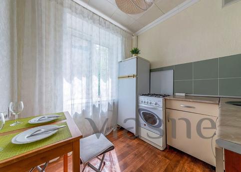 Cozy apartment near the metro, Moscow - apartment by the day