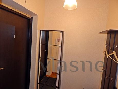 Excellent studio apartment in the metro, Moscow - apartment by the day