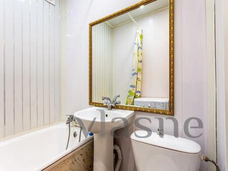 Nice apartment in the metro, Moscow - apartment by the day